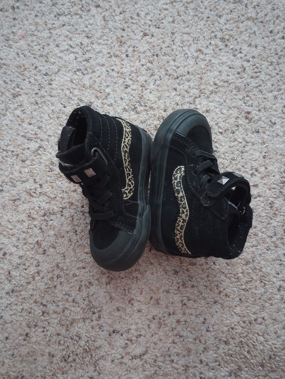 Cheetah Print High Top Studded Vans Toddler Size 5 Cute Adorable Old Skool